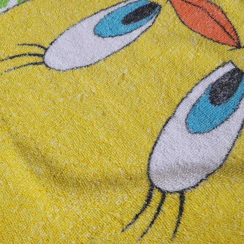 VTG Tweety Bird Franco Beach Towel 47